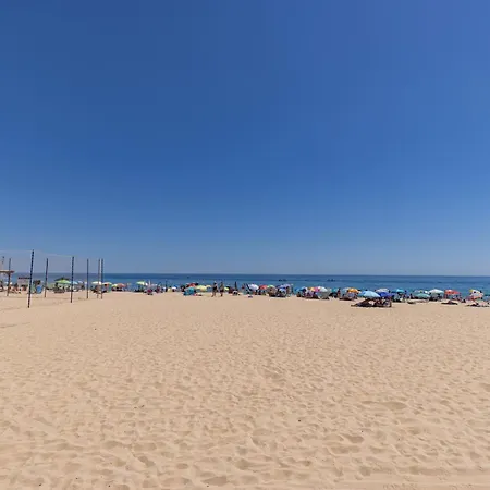 Facing By Innkeeper アルマカオ・デ・ペラ